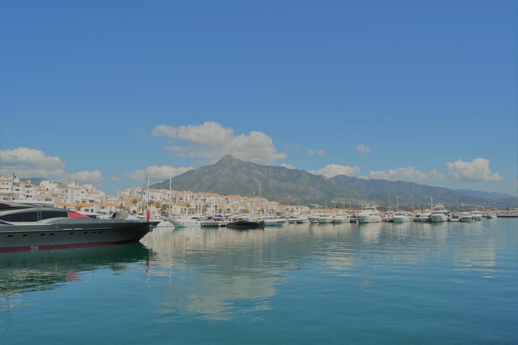 Bahia De La Plata 1A Lejlighed Estepona Eksteriør billede